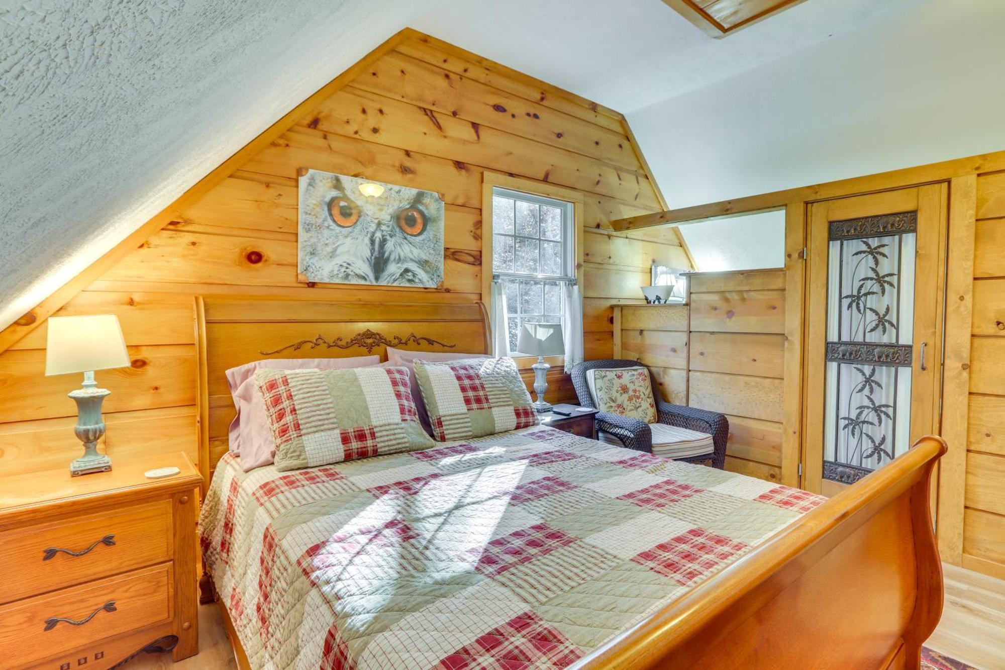 Charming Fancy Gap Cabin With Deck And Gas Grill! エクステリア 写真